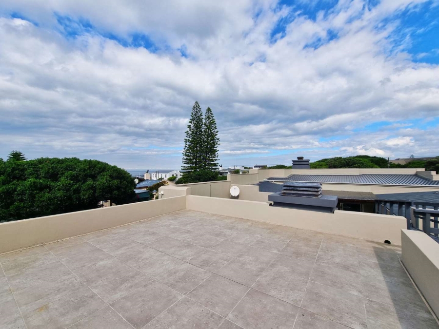 4 Bedroom Property for Sale in Vermont Western Cape